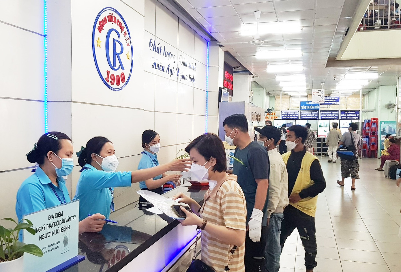 Bệnh viện Chợ Rẫy vừa có thông báo chính thức về việc không tổ chức Lễ kỷ niệm Ngày Thầy thuốc Việt Nam 27/2 Bệnh viện Chợ Rẫy vừa có thông báo chính thức về việc không tổ chức Lễ kỷ niệm Ngày Thầy thuốc Việt Nam 27/2