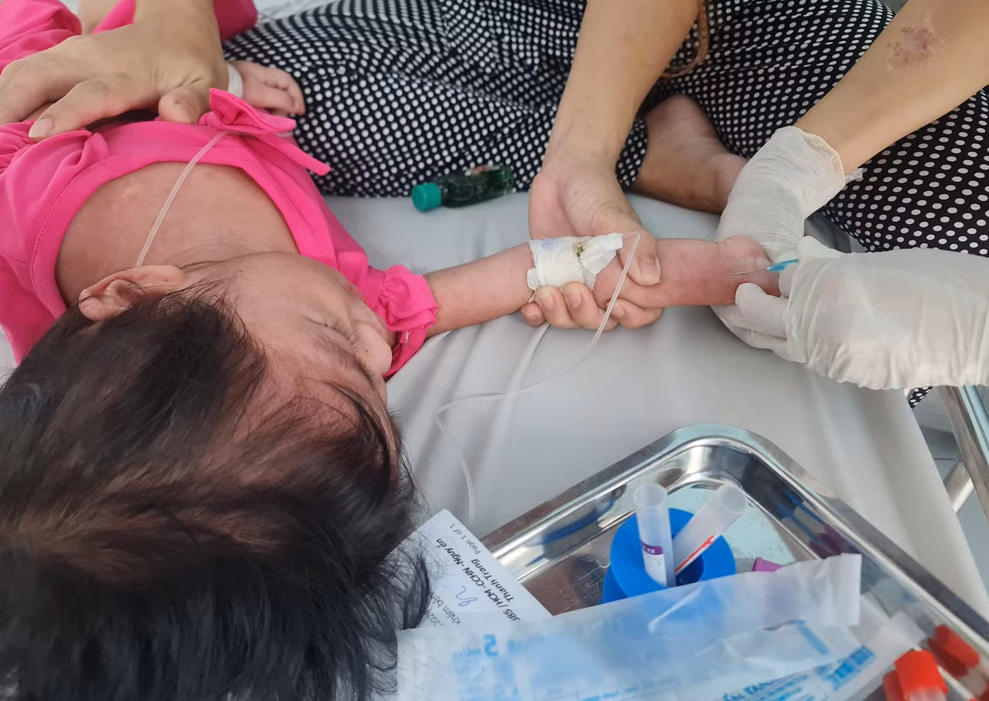 Tuần qua TPHCM đã ghi nhận 100 trường hợp sốt phát ban nghi sởi.