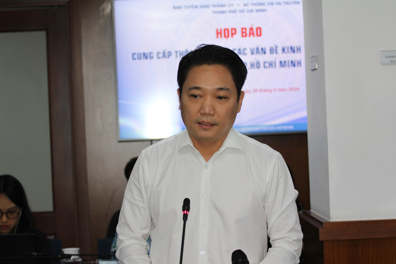 Ông Lê Trương Hiền Hòa thông tin tại buổi họp báo chiều 29/8.