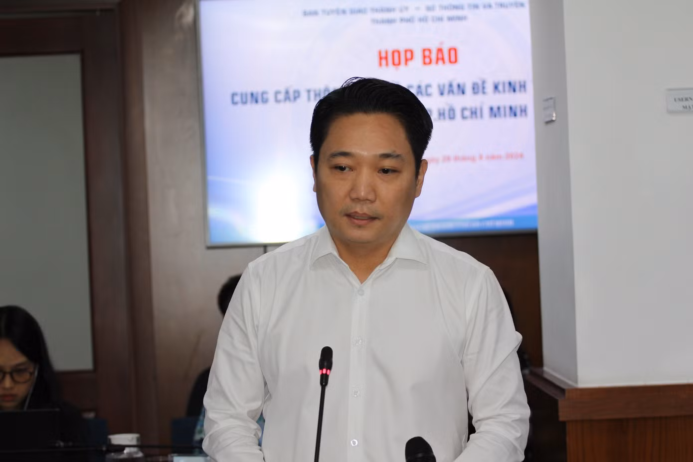 Ông Lê Trương Hiền Hòa thông tin tại buổi họp báo chiều 29/8.
