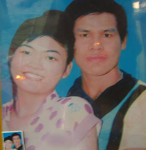 Cái chết của đôi trẻ vẫn chưa sáng tỏ nguyên nhân.