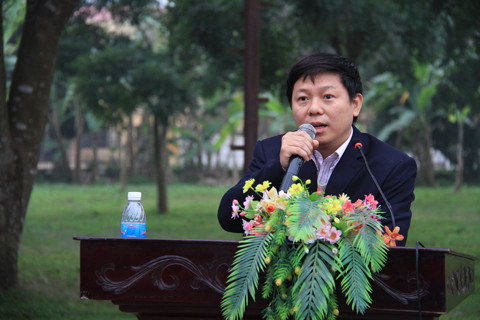 Ông Trần Thanh Lâm – Phó tổng biên tập báo Tiền Phong phát biểu tại lễ trao quà từ thiện. Ảnh: Trường Phong