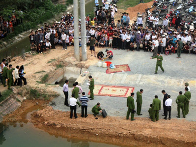 Cống nước nơi phát hiện xác nạn nhân