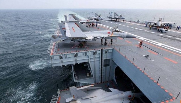 [ẢNH] Khám phá bên trong tàu sân bay Liêu Ninh ảnh 1