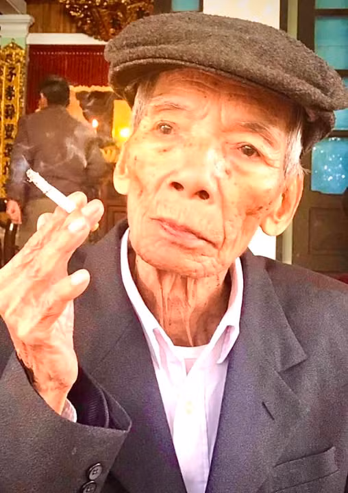 Cụ Lê Duy Tính, người anh rể của ông Đỗ Quý Doãn, thân phụ nhà báo Minh Toản. (Ảnh Đỗ Quý Doãn chụp năm cụ Tính 90 tuổi)