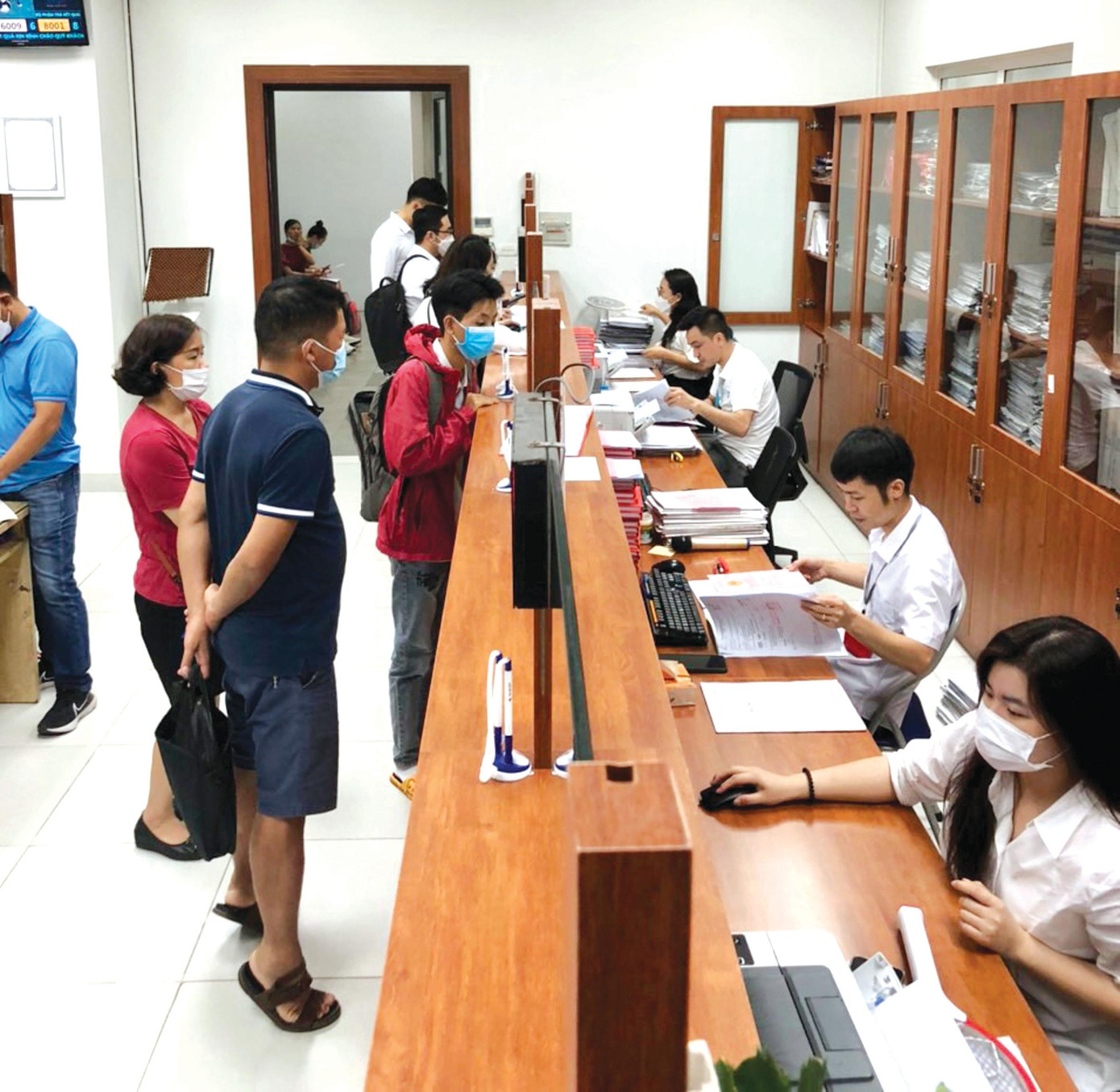 Khối lượng công việc ngày càng tăng