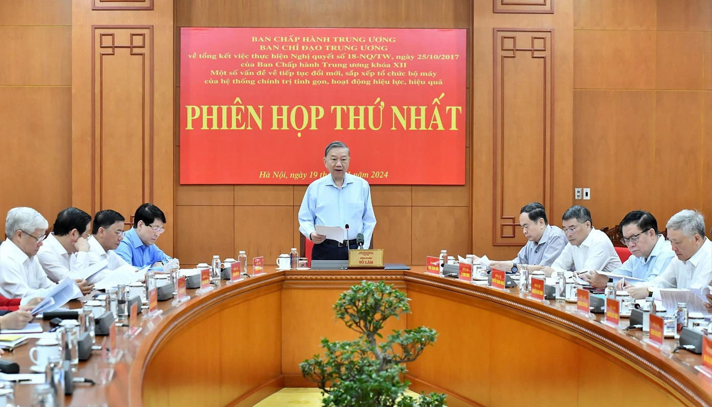 Tổng Bí thư Tô Lâm chủ trì phiên họp thứ nhất Ban Chỉ đạo Trung ương về tiếp tục đổi mới, sắp xếp tổ chức bộ máy của hệ thống chính trị. Ảnh: Ðăng Khoa.