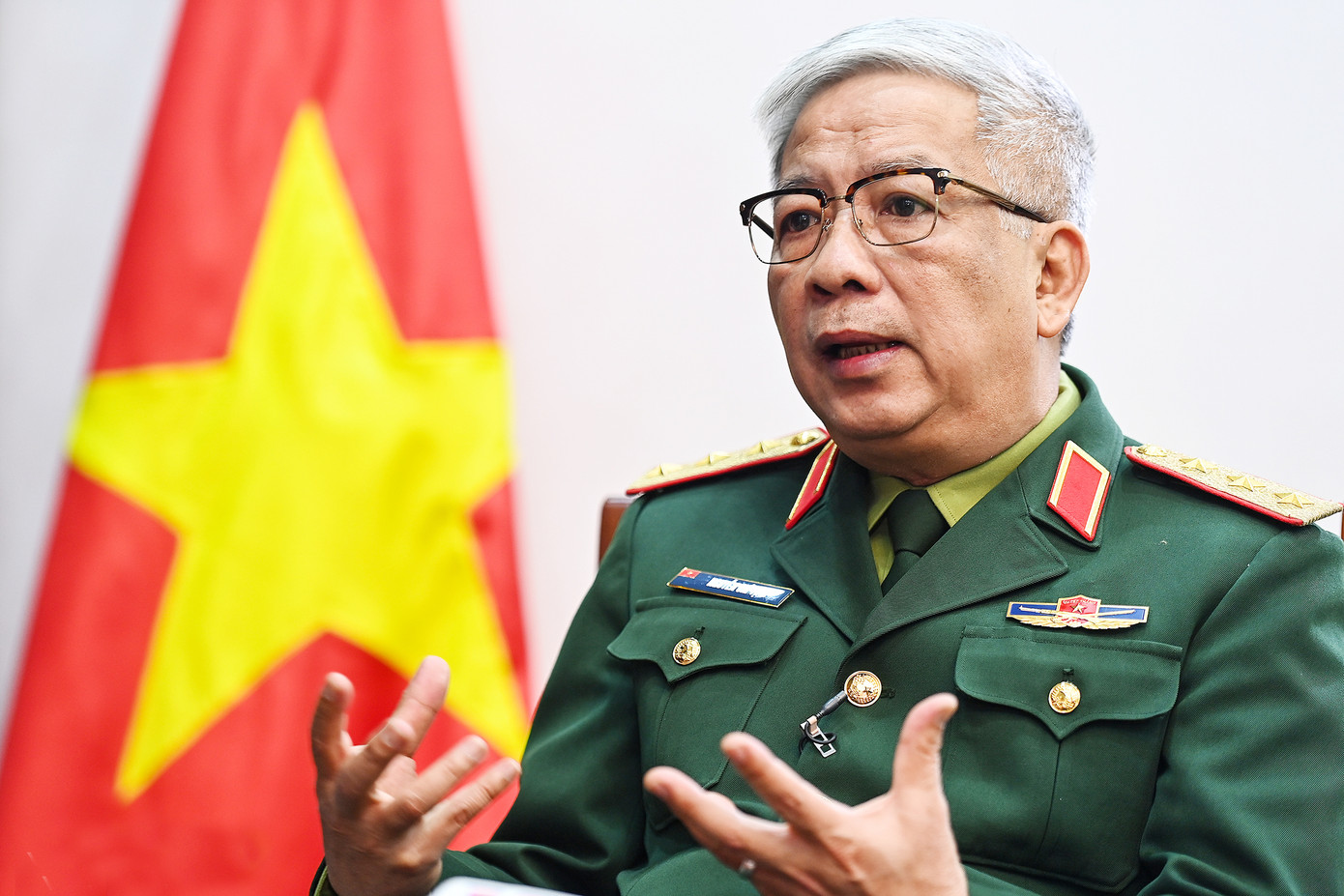 Tướng Nguyễn Chí Vịnh