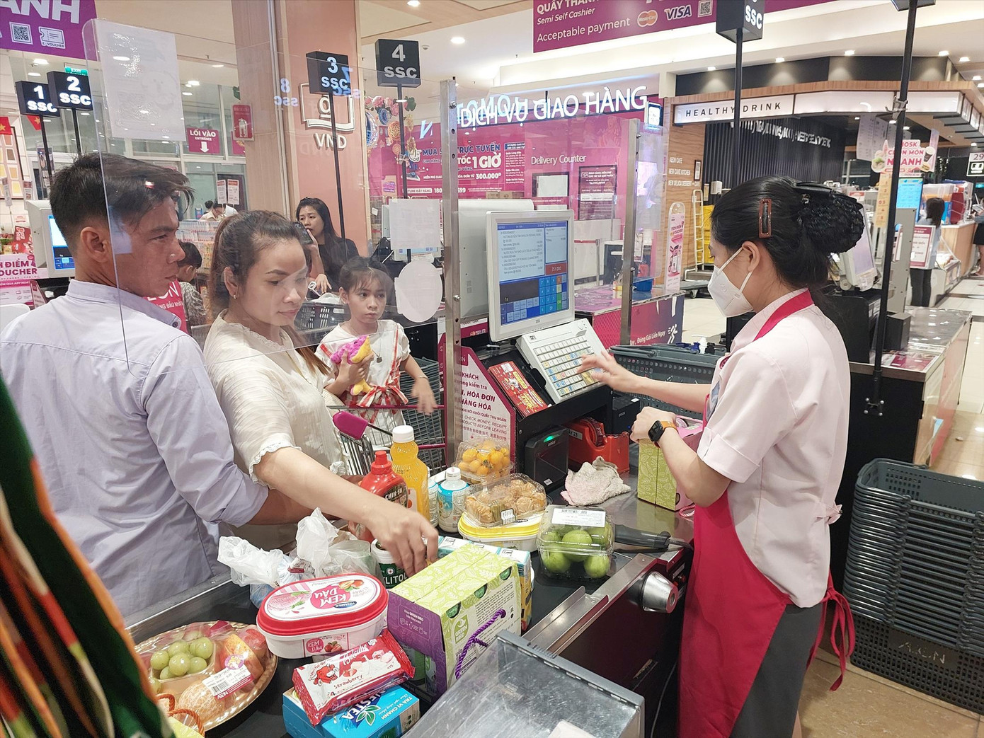 Giảm VAT 2% góp phần giúp kích thích tiêu dùng của người dân Giảm VAT 2% góp phần giúp kích thích tiêu dùng của người dân