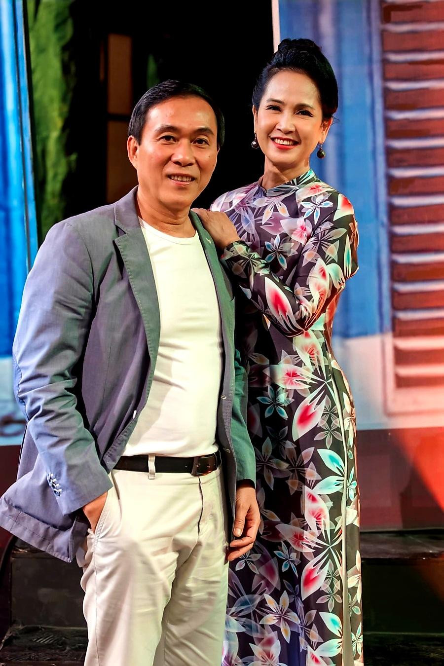 NSƯT Đỗ Kỷ và NSND Lan Hương (Hương Bông) ở tuổi “nhàn”