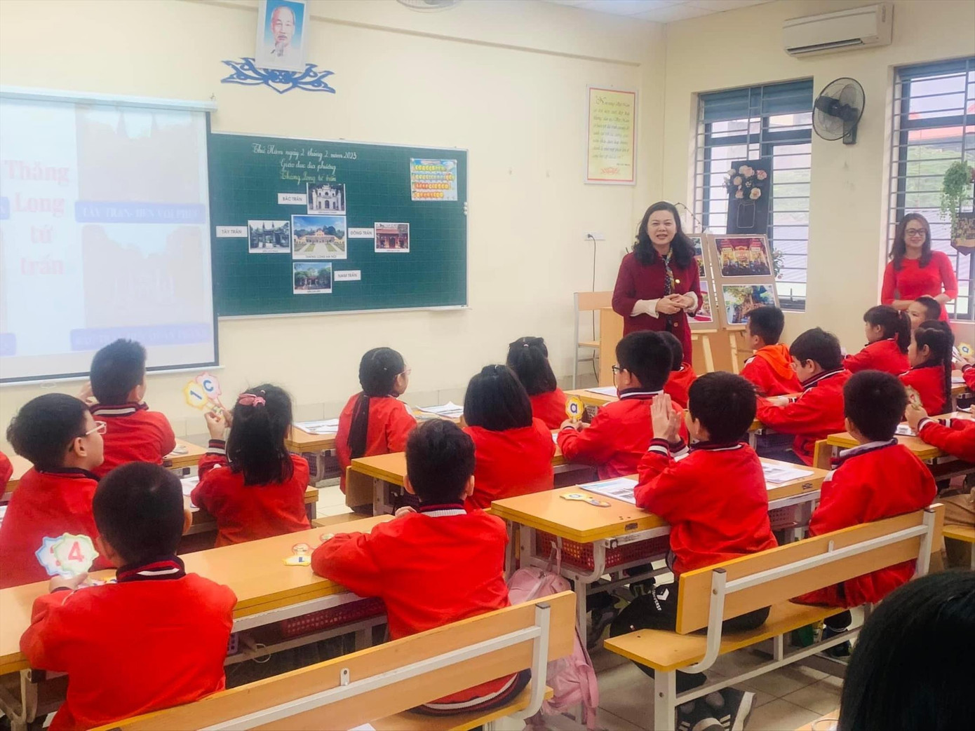 Hà Nội là địa phương thiếu trường lớp, sĩ số học sinh cao Hà Nội là địa phương thiếu trường lớp, sĩ số học sinh cao