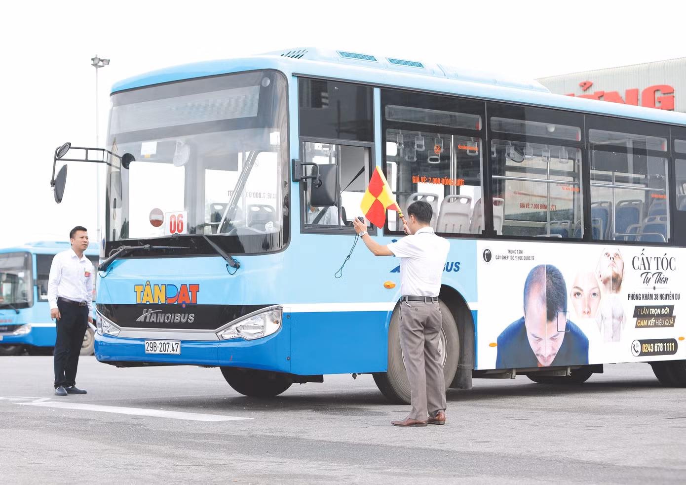 Lái xe giỏi, an toàn cũng là một hoạt động của đợt thi đua