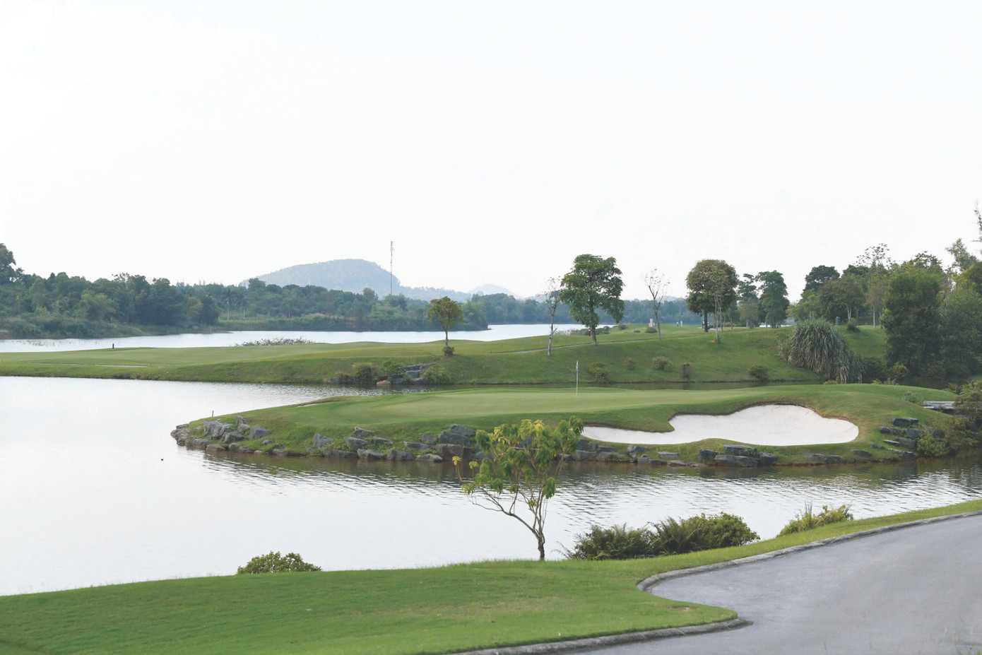 Tiền Phong Golf Championship lần thứ 8 diễn ra trên sân Kings Course. Ảnh: Như Ý Tiền Phong Golf Championship lần thứ 8 diễn ra trên sân Kings Course. Ảnh: Như Ý