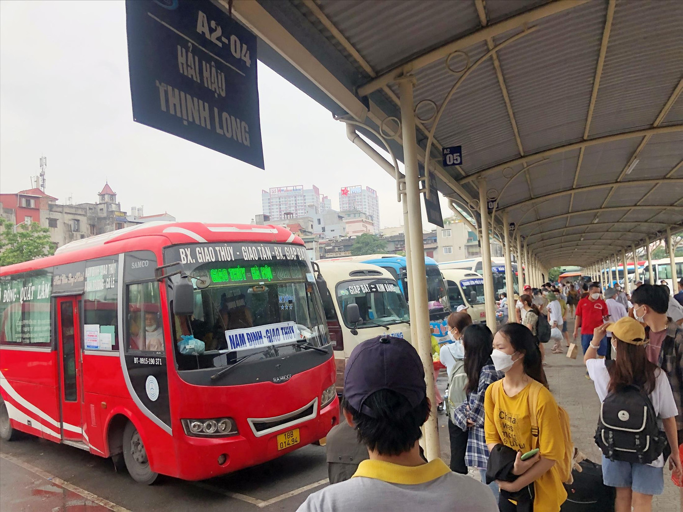 Bến xe tăng cường 700 xe dịp nghỉ Lễ 2/9. Ảnh: Anh Trọng