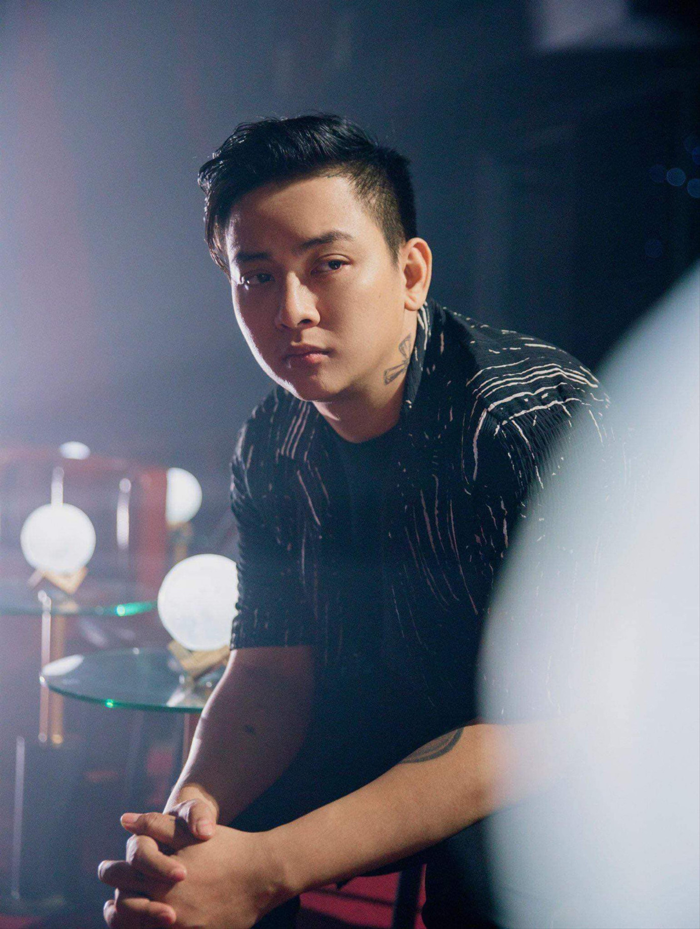 Sự bất ổn của Hoài Lâm được lý giải do vấn đề sức khỏe tinh thần lâu ngày không được giải quyết.