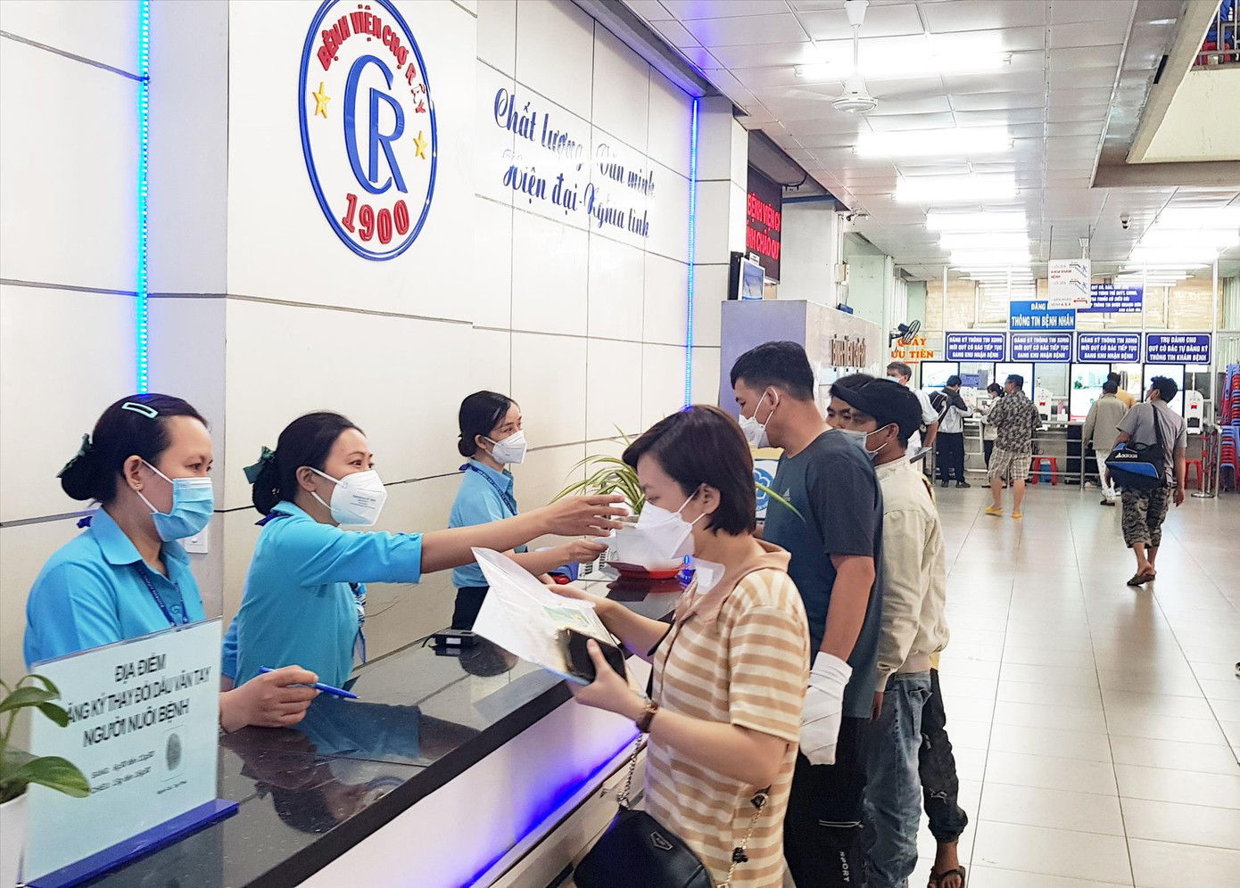 Ngành y tế đang chủ động các phương án phòng chống dịch để bảo vệ cộng đồng. Ảnh: Vân Sơn Ngành y tế đang chủ động các phương án phòng chống dịch để bảo vệ cộng đồng. Ảnh: Vân Sơn