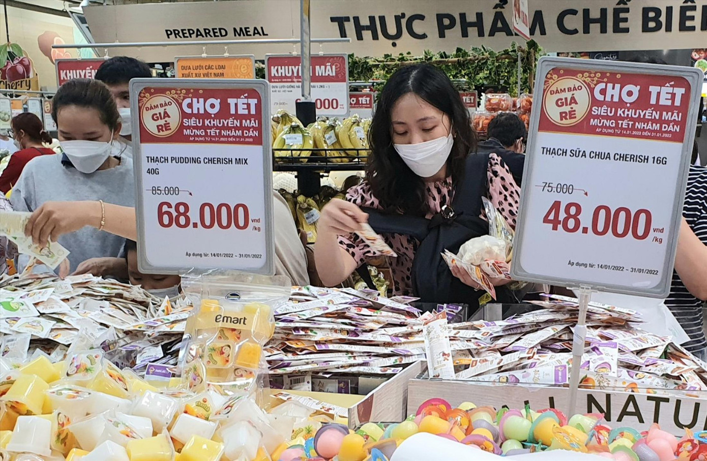 Nhộn nhịp sắm Tết tại siêu thị Nhộn nhịp sắm Tết tại siêu thị