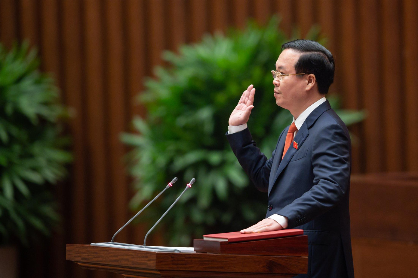 Chủ tịch nước Võ Văn Thưởng tuyên thệ trước Quốc hội. (Ảnh: Như Ý)