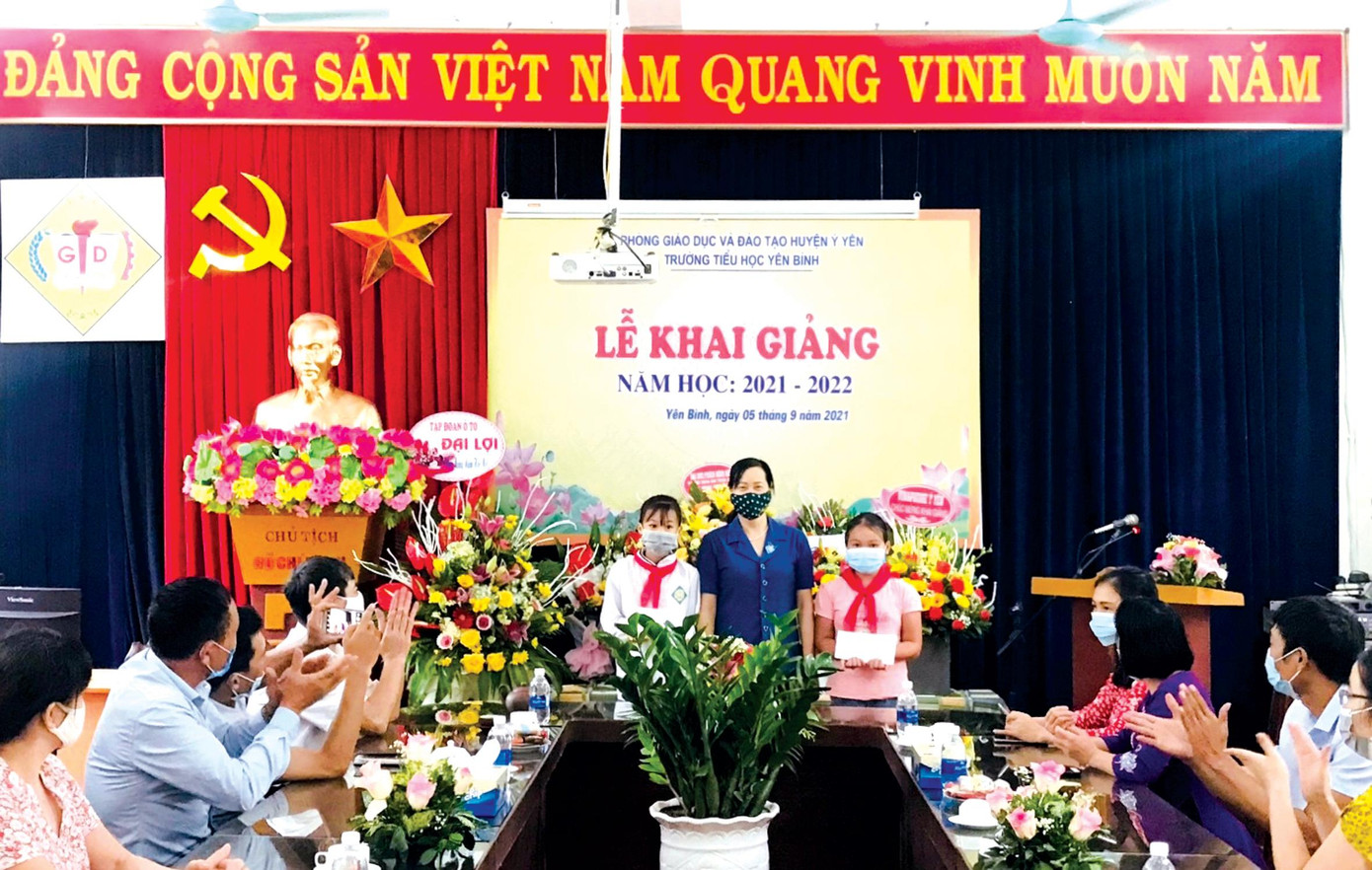 Trường Tiểu học Yên Bình bước vào năm học mới chất lượng cao Trường Tiểu học Yên Bình bước vào năm học mới chất lượng cao