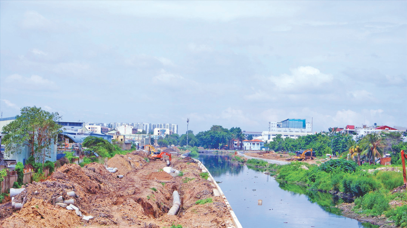 Một phần dự án cải tạo kênh Tham Lương - Bến Cát - rạch Nước Lên. Ảnh: Hữu Huy