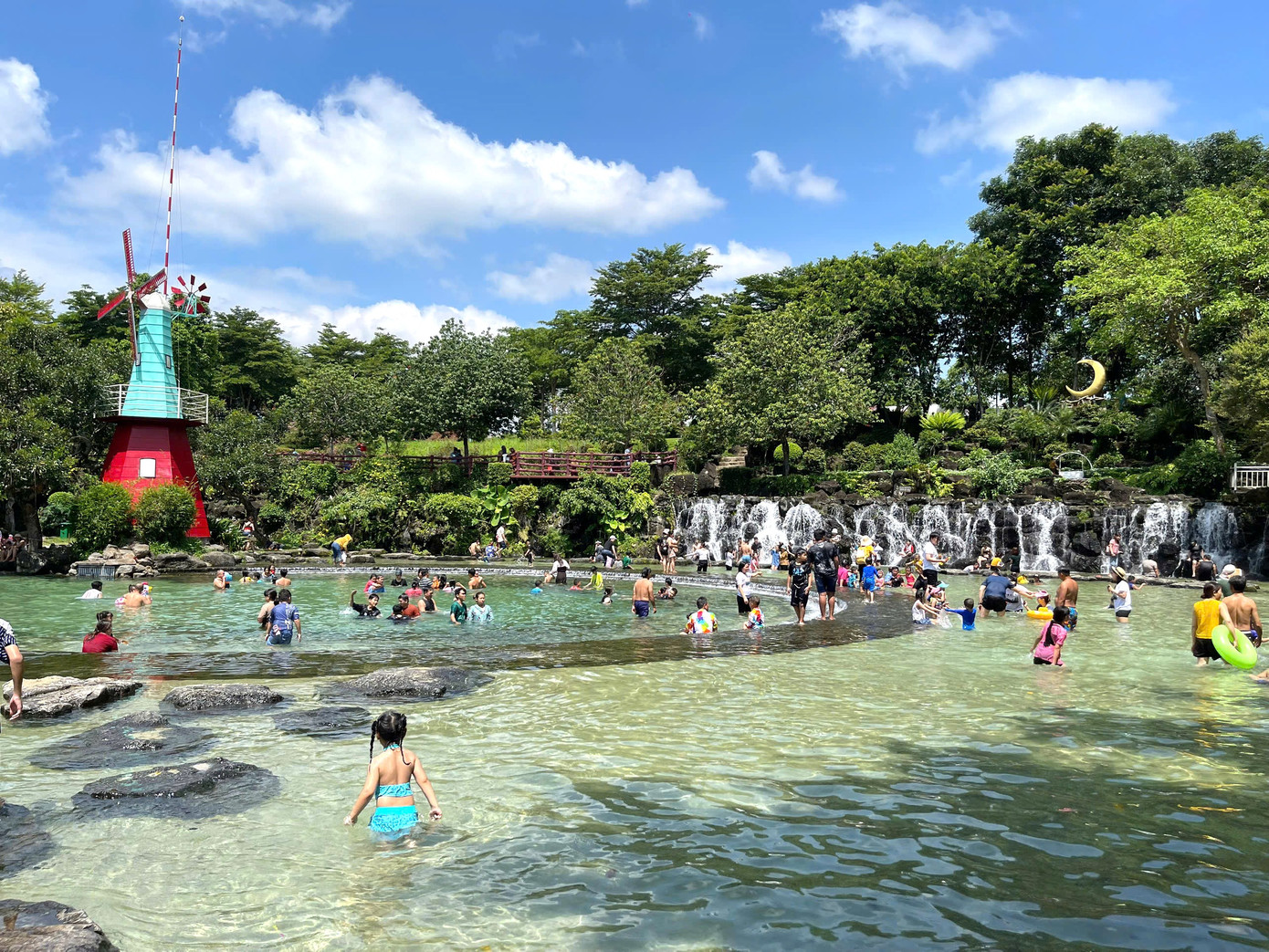 Khu du lịch Suối Mơ