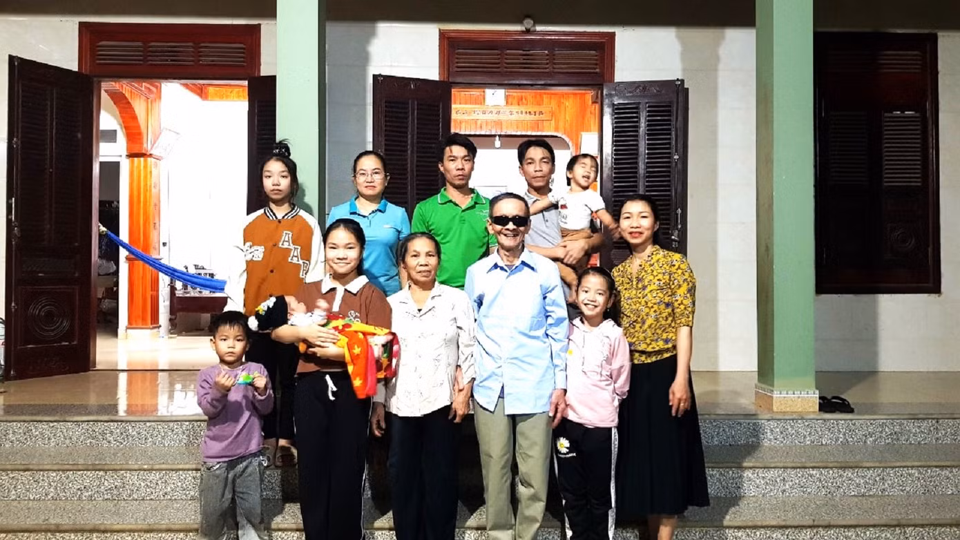 Gia đình thương binh Nguyễn Văn Thiềng Gia đình thương binh Nguyễn Văn Thiềng