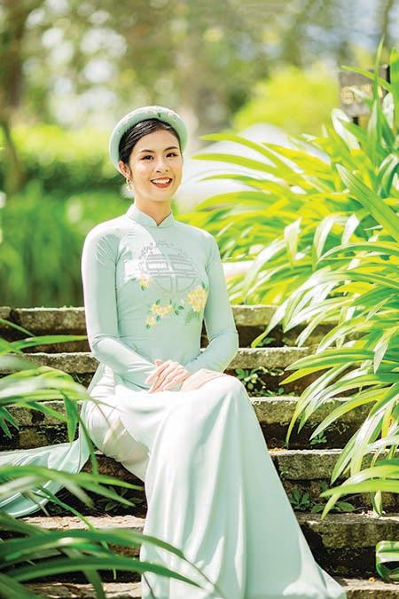 Hoa hậu Đặng Thị Ngọc Hân Hoa hậu Đặng Thị Ngọc Hân