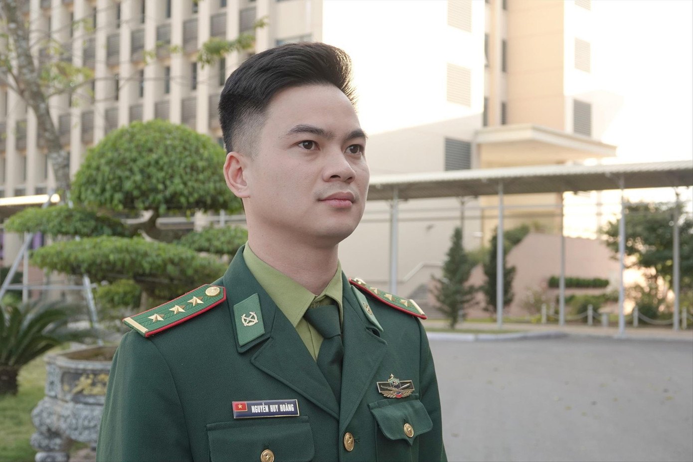 Thượng úy Nguyễn Huy Hoàng Thượng úy Nguyễn Huy Hoàng