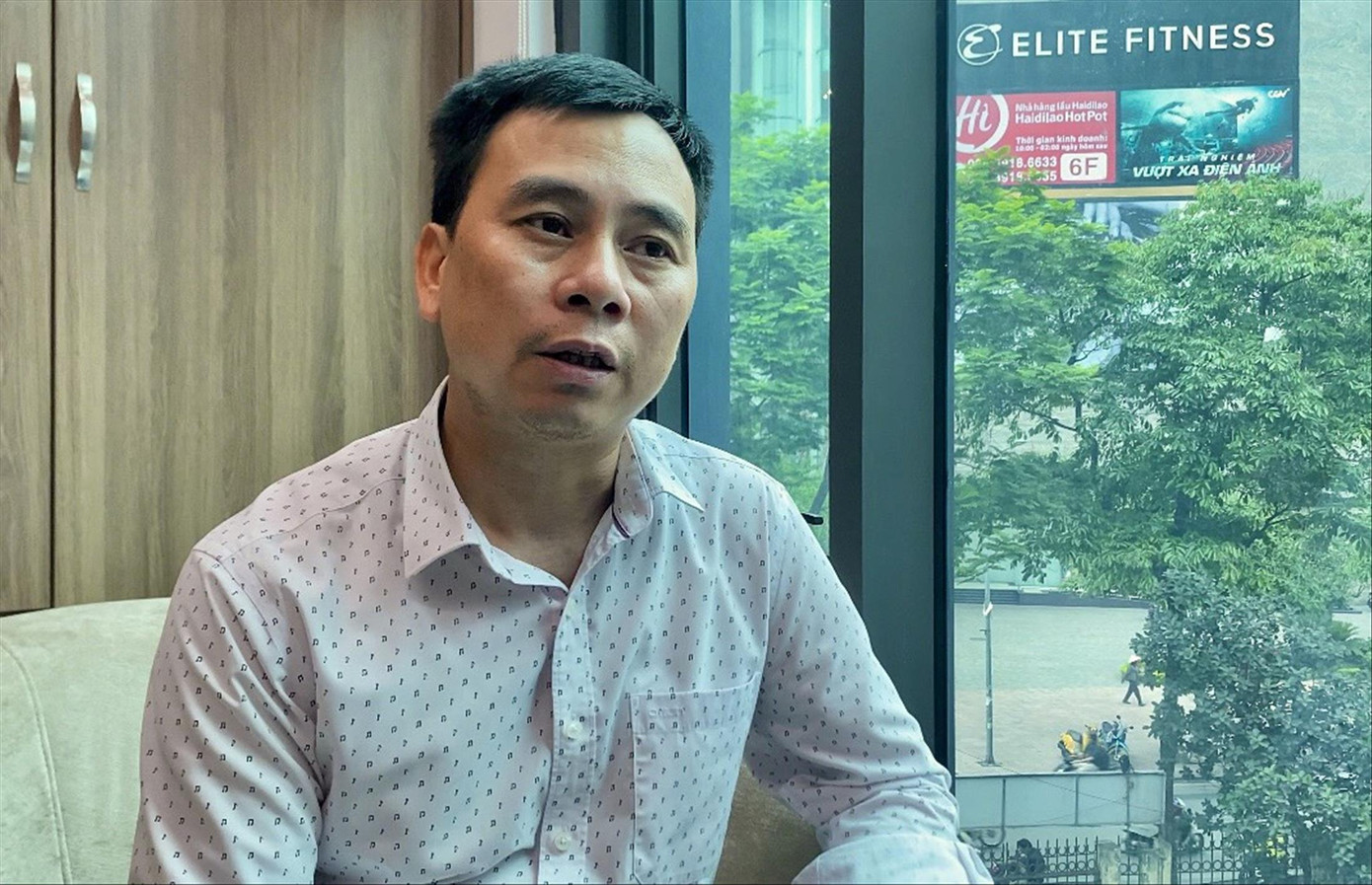 Tiến sĩ Nguyễn Việt Hùng Tiến sĩ Nguyễn Việt Hùng