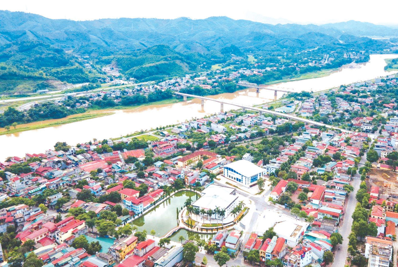 Huyện Bảo Thắng (Lào Cai) quyết tâm thực hiện thắng lợi các nhiệm vụ trong năm 2024 Huyện Bảo Thắng (Lào Cai) quyết tâm thực hiện thắng lợi các nhiệm vụ trong năm 2024