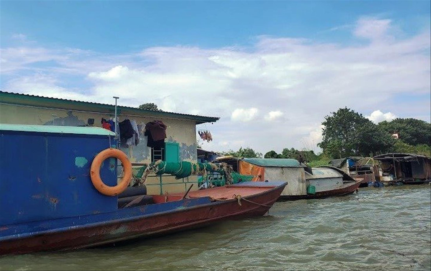 Một góc làng chài Phúc Tân Một góc làng chài Phúc Tân