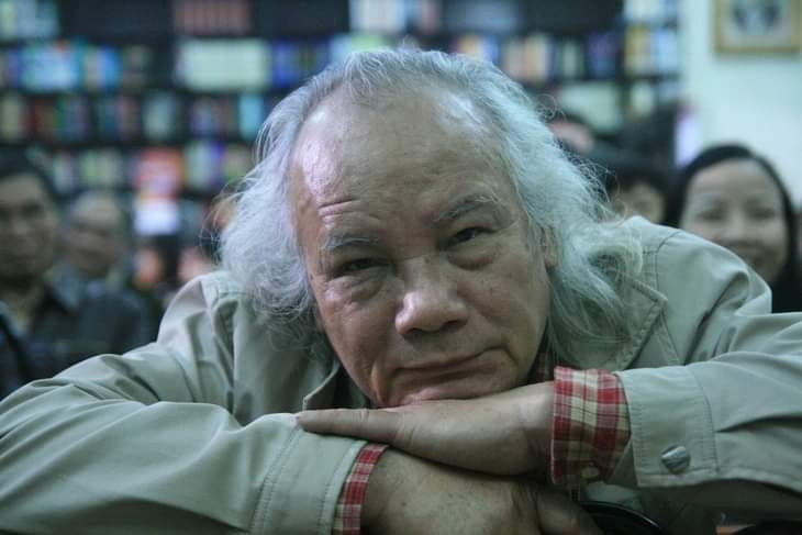 Nhà thơ Hoàng Cát vẫn vui dù cả đời lận đận Nhà thơ Hoàng Cát vẫn vui dù cả đời lận đận