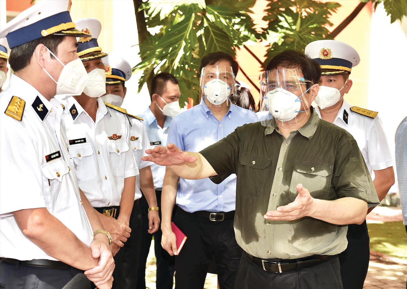 Thủ tướng Phạm Minh Chính kiểm tra công tác phòng, chống dịch COVID-19 tại các tỉnh phía Nam