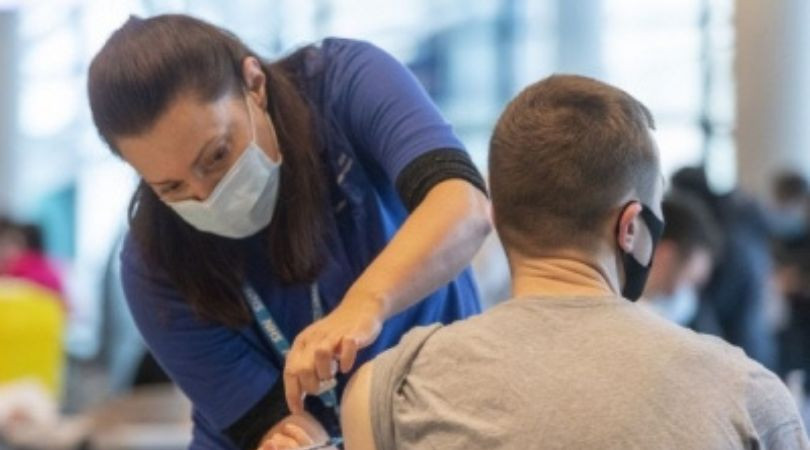 Các nhà khoa học tin rằng nhiều loại vắc-xin mới sẽ được chế tạo trong thập kỷ này Các nhà khoa học tin rằng nhiều loại vắc-xin mới sẽ được chế tạo trong thập kỷ này