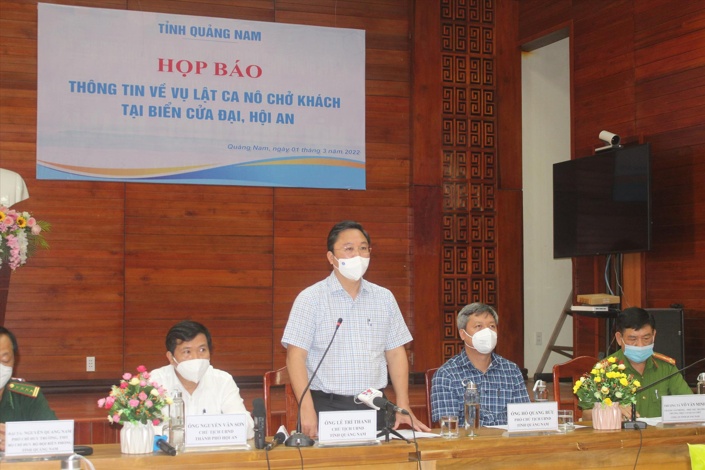 Quảng Nam họp báo thông tin vụ lật ca nô 17 người chết