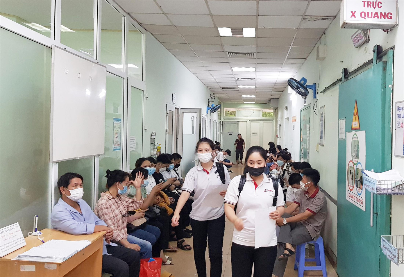 Các bệnh viện tại TPHCM đang tăng cường phương án phòng chống dịch. Ảnh: Vân Sơn Các bệnh viện tại TPHCM đang tăng cường phương án phòng chống dịch. Ảnh: Vân Sơn