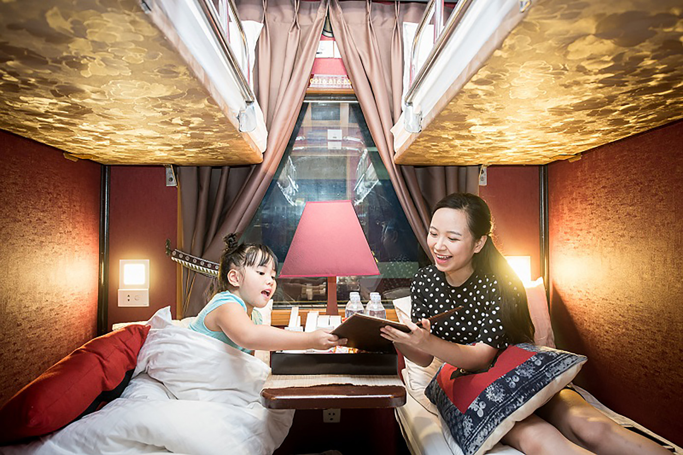 Ngày càng nhiều gia đình chọn du lịch bằng tàu hỏa