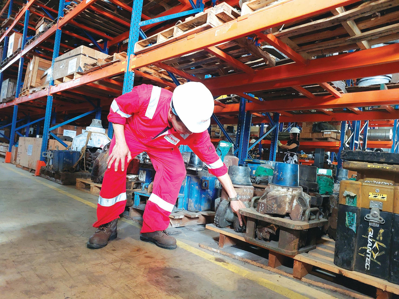 Mũi khoan dầu khí dùng vật liệu kim cương nhân tạo trị giá triệu USD