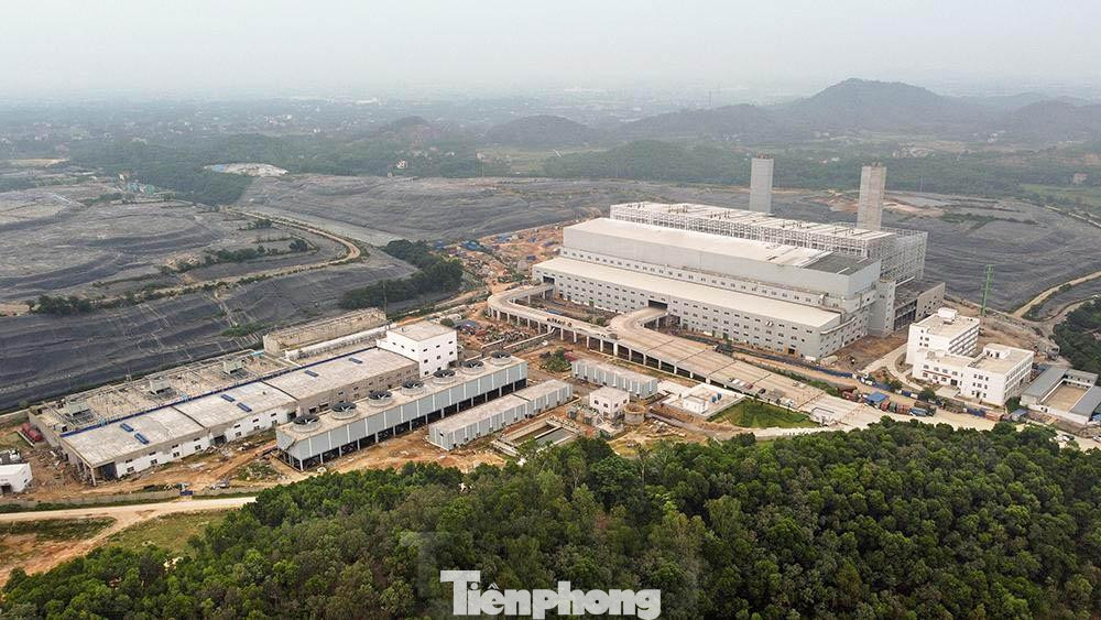 Dự kiến khi hoàn thành, nhà máy điện rác sẽ xử lý được khoảng 70% lượng rác thải sinh hoạt tại Thủ đô. Ảnh: Hoàng Mạnh Thắng