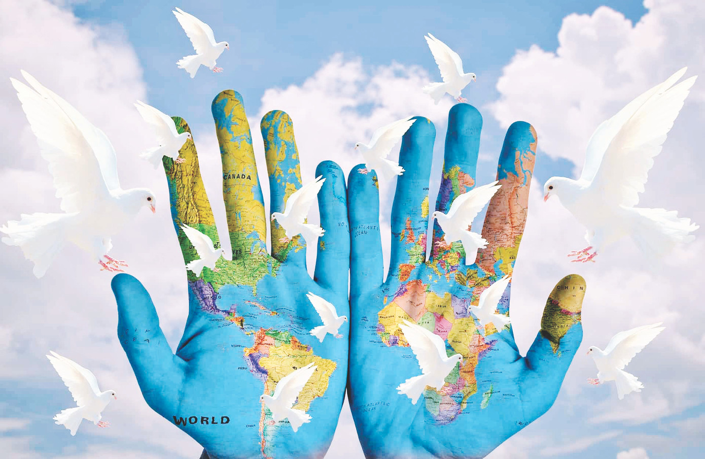 Nhân loại mạnh mẽ nhất khi sát cánh cùng nhau. Ảnh: India Today. Nhân loại mạnh mẽ nhất khi sát cánh cùng nhau. Ảnh: India Today.