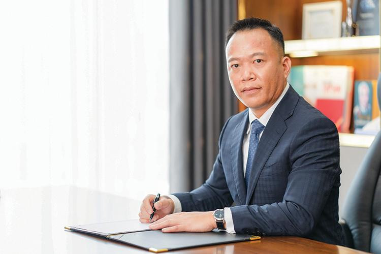 Anh Đinh Đức Thắng, Chủ tịch HĐQT Stavian Hóa chất Anh Đinh Đức Thắng, Chủ tịch HĐQT Stavian Hóa chất