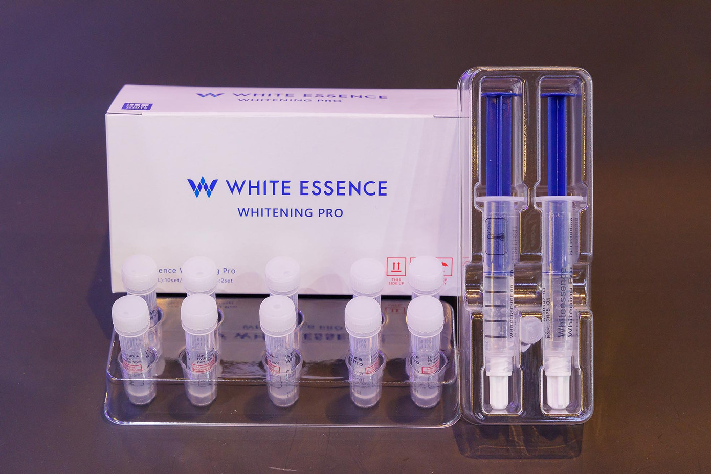 Tẩy trắng răng White Essence từ Nhật Bản – công nghệ tẩy trắng tiên tiến, không ê buốt, không tổn hại men răng, mang lại nụ cười sáng và rạng rỡ
