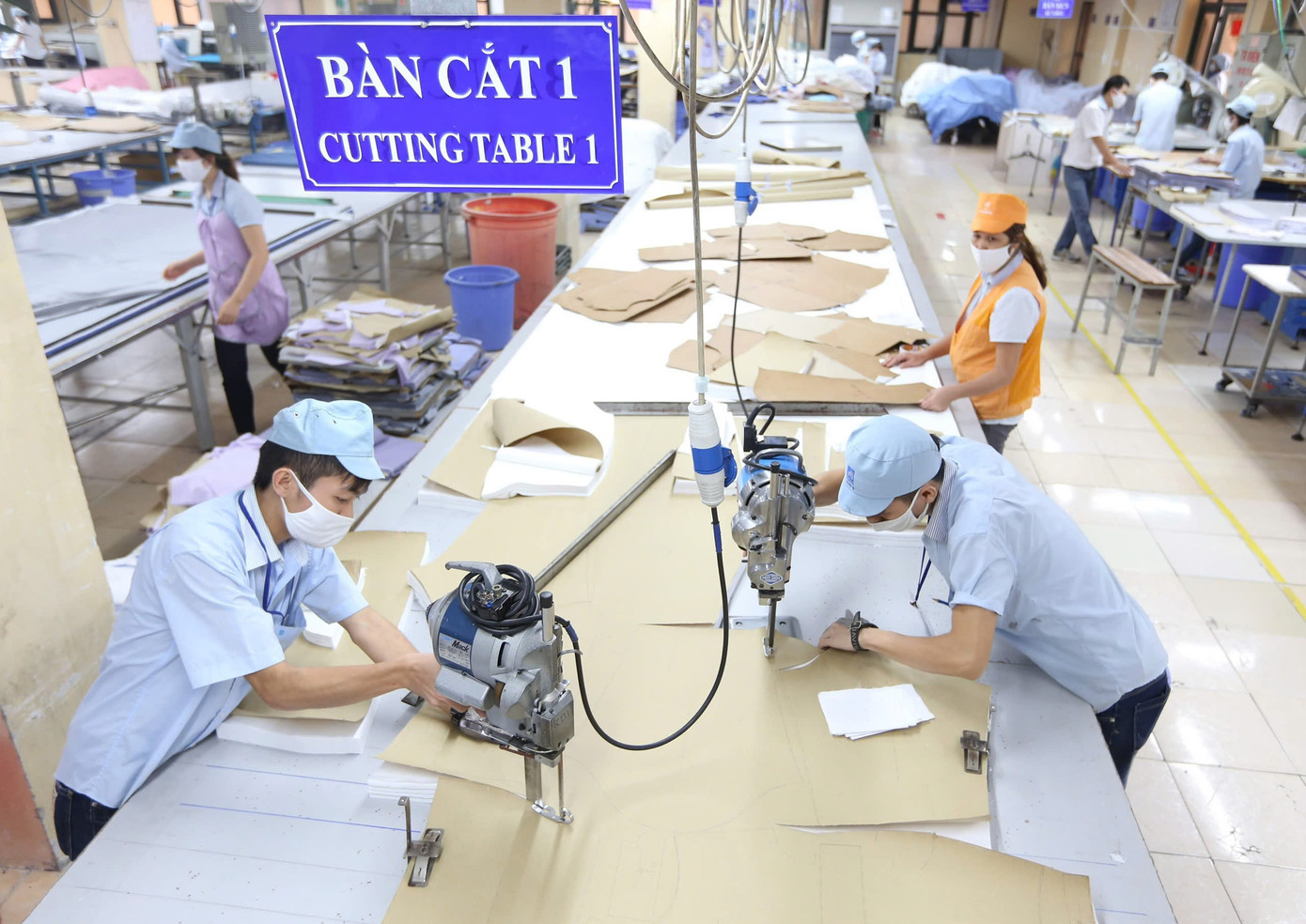 Chính phủ cần có chính sách hỗ trợ DN đầu tư nghiên cứu, phát triển, ứng dụng khoa học công nghệ. Chính phủ cần có chính sách hỗ trợ DN đầu tư nghiên cứu, phát triển, ứng dụng khoa học công nghệ.