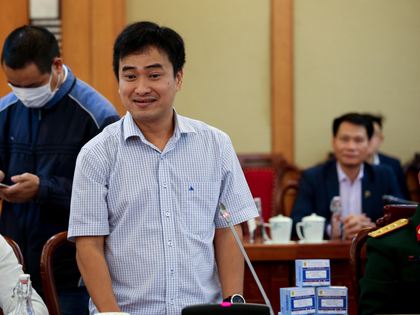 Phan Quốc Việt, Tổng giám đốc Công ty Việt Á đã thông đồng với lãnh đạo nhiều bệnh viện, CDC các tỉnh thổi giá kit xét nghiệm COVID-19