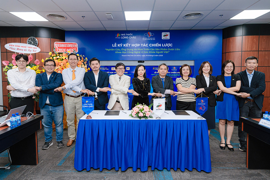Mối quan hệ hợp tác chiến lược giữa ba đơn vị hứa hẹn mang đến những giải pháp đột phá trong lĩnh vực chăm sóc sức khỏe tại Việt Nam