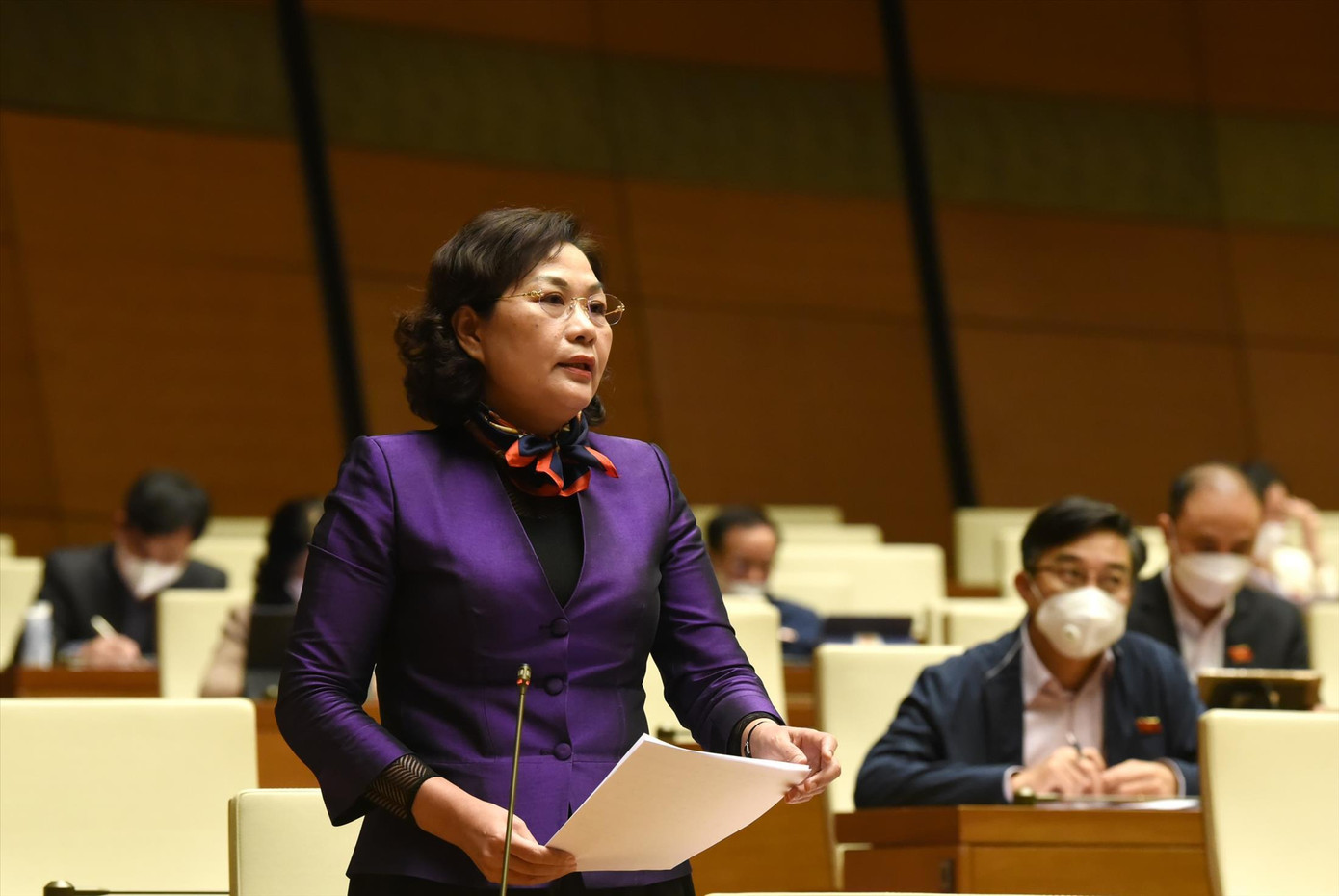 Bộ trưởng Thống đốc NHNN báo cáo giải trình tại phiên họp Bộ trưởng Thống đốc NHNN báo cáo giải trình tại phiên họp