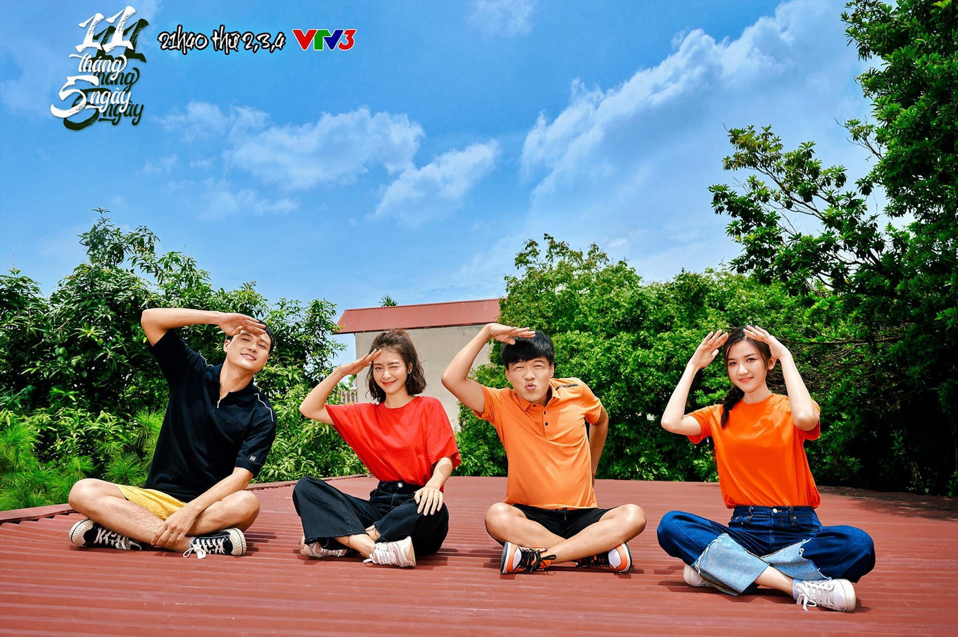 Khán giả nội vẫn đang ủng hộ phim Việt nhưng chưa thể hài lòng vì đề tài còn nghèo nàn, chủ yếu xoay quanh gia đình, tuổi trẻ Khán giả nội vẫn đang ủng hộ phim Việt nhưng chưa thể hài lòng vì đề tài còn nghèo nàn, chủ yếu xoay quanh gia đình, tuổi trẻ