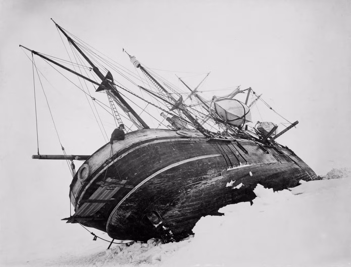 Tàu Endurance bị đắm vào tháng 10/1915. Con tàu được tìm thấy ở độ sâu 3.008 mét dưới biển Weddell vào tháng 3/2022