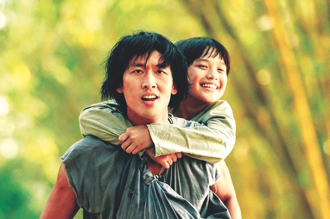 Tuy thành công nhất định về doanh thu, phim Đất rừng Phương Nam vẫn gây nhiều tranh cãi Tuy thành công nhất định về doanh thu, phim Đất rừng Phương Nam vẫn gây nhiều tranh cãi