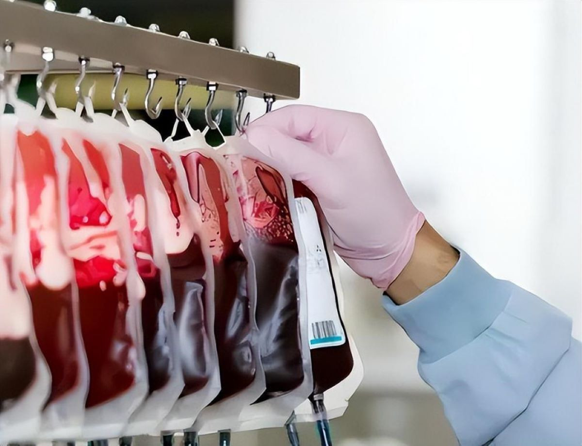 Ba ngàn người mắc bệnh máu ở Anh đã chết vì máu nhiễm bẩn nhập từ Mỹ Ba ngàn người mắc bệnh máu ở Anh đã chết vì máu nhiễm bẩn nhập từ Mỹ